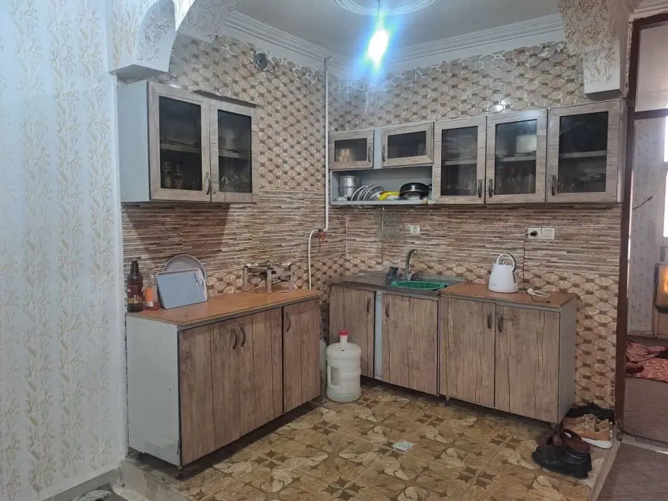 یک واحد اپارتمان در شهرک اکباتان
