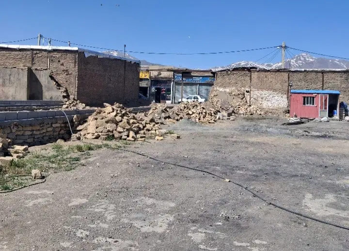 زمین تجاری چاپارخانه