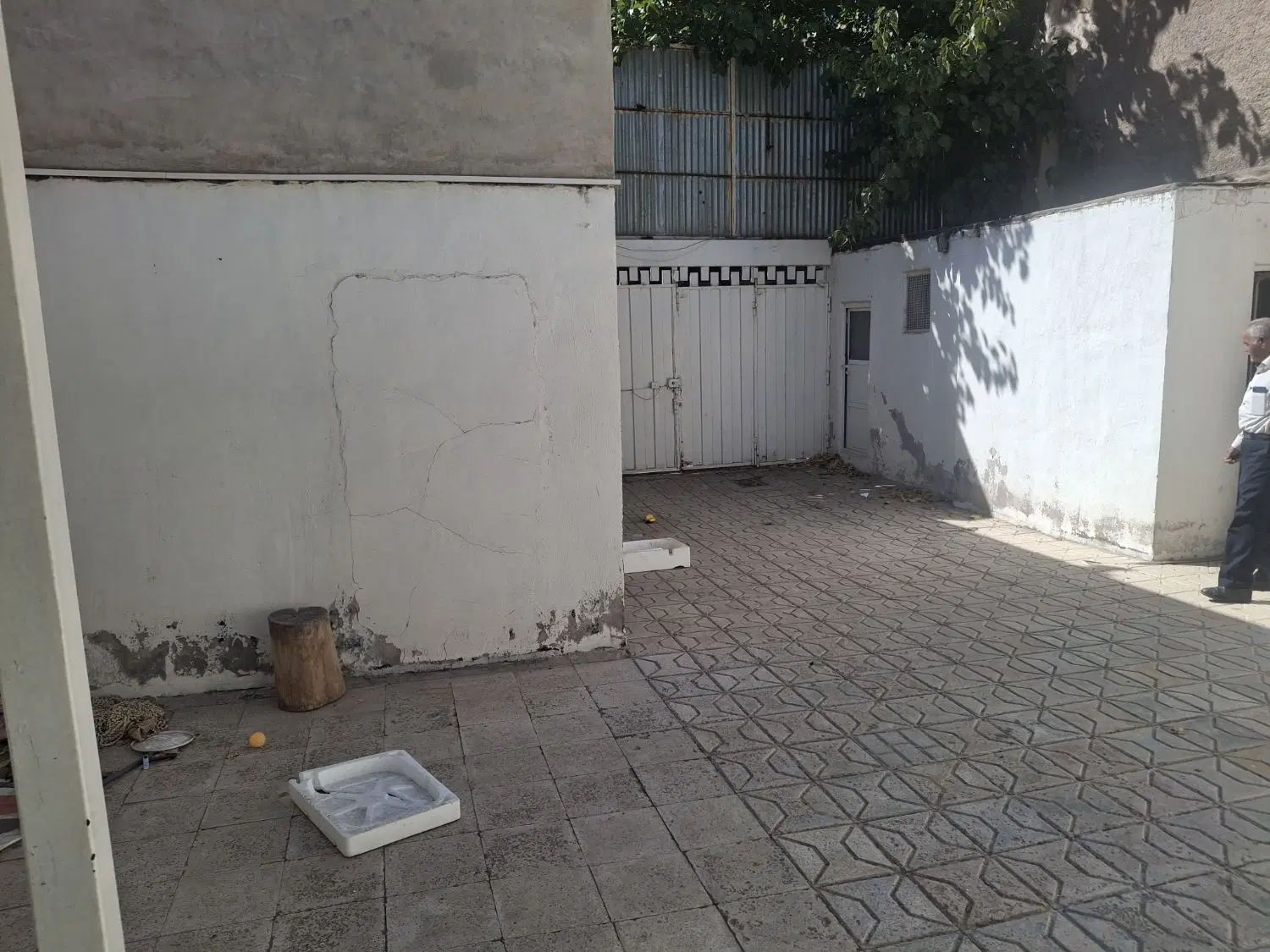 دربست ۲۲۰متر دوطبقه مستقل ماشین رو اصلانی۲۱ خلج۶