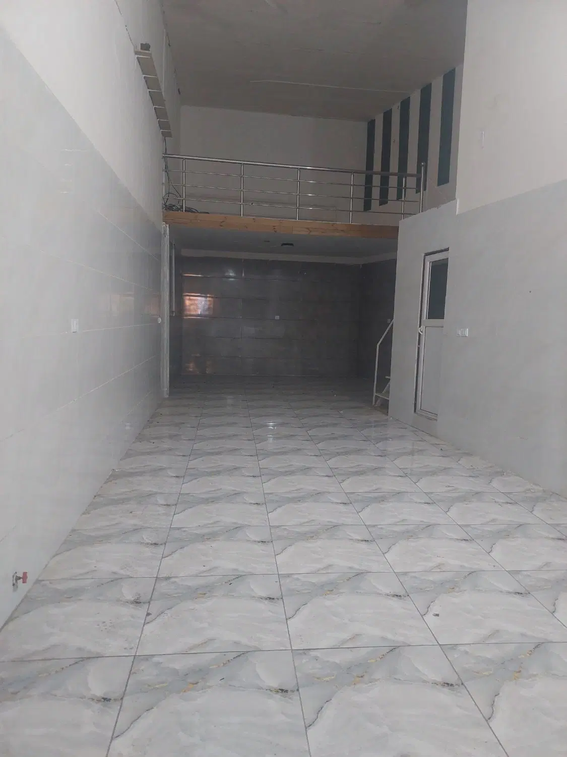 مغازه حکیم نظامی