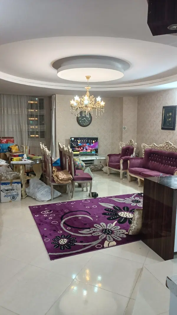 حسابی شمالی طبقه دوم با آسانسور پکیج