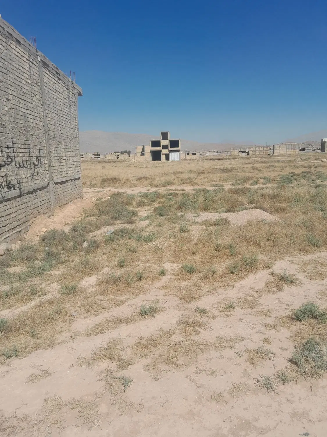 شیراز شهرک سلطان آباد پشت مسکن مهر