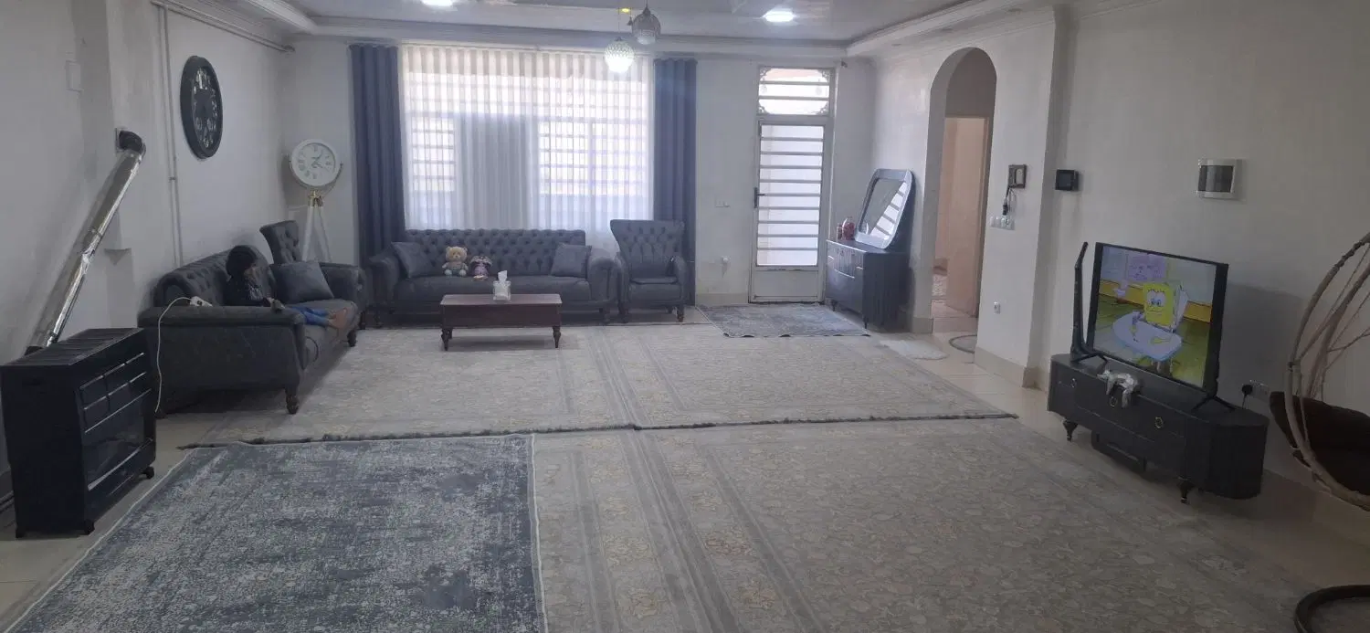 خانه در شهرک نادی