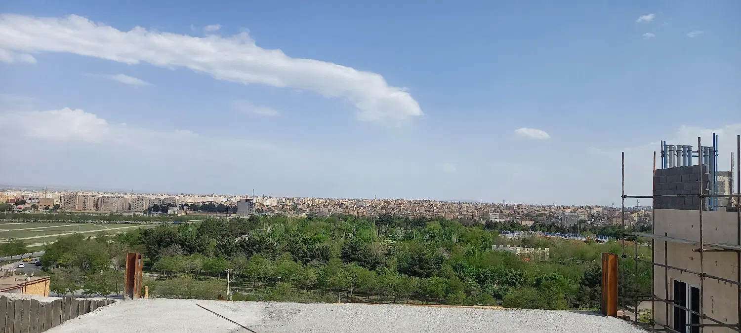 ۱۰۰ متر _لوکس_نورگیر_لوکیشن خوب_یوسف زاده