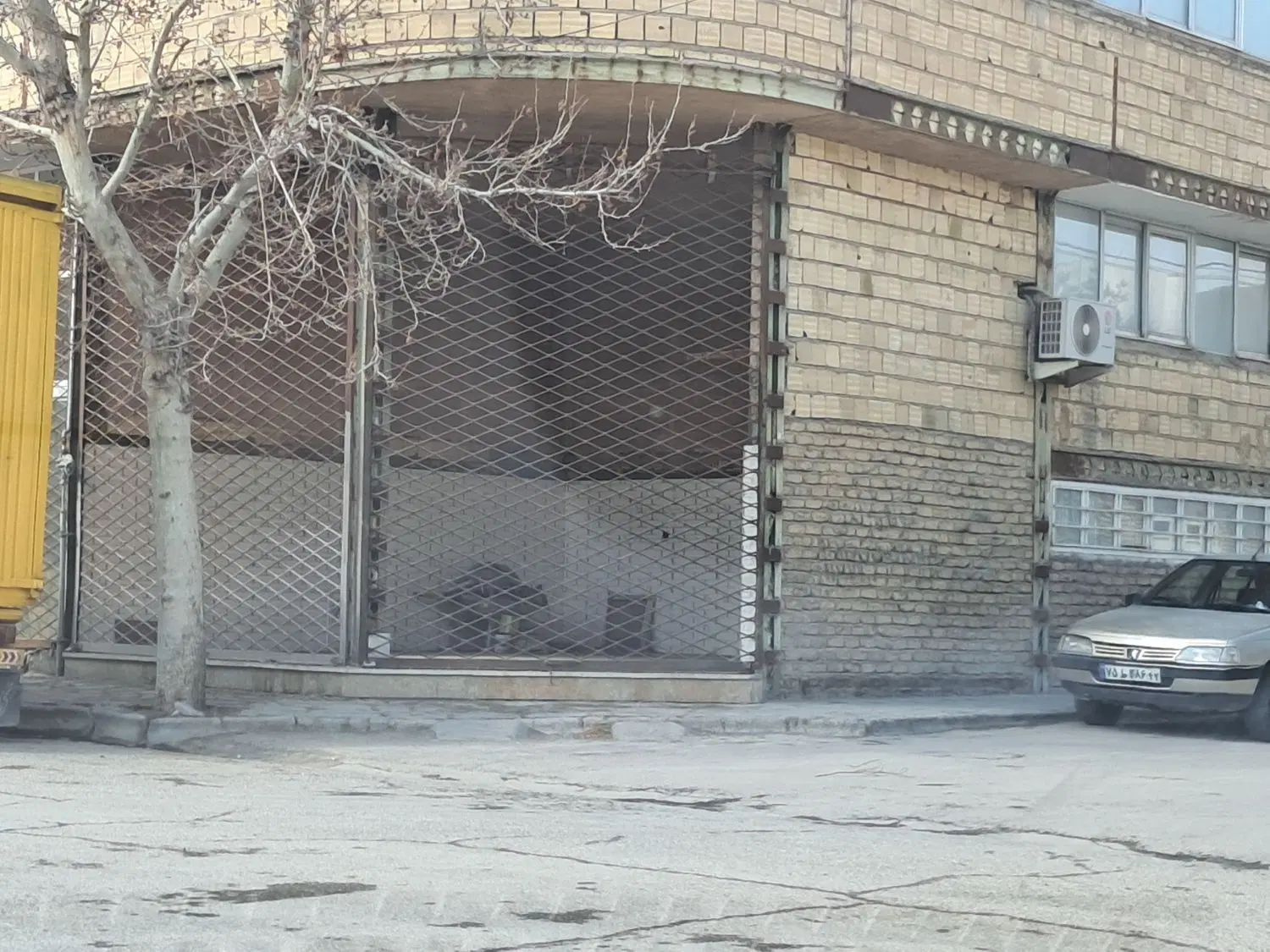 مغازه چناران