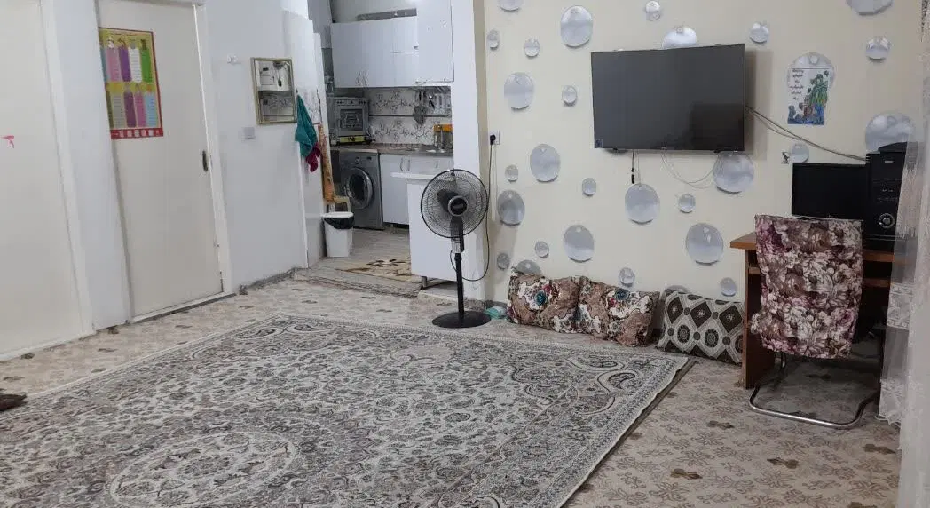 فروش آپارتمان همکف دوخوابه با پارکینگ طبرسی۳۸