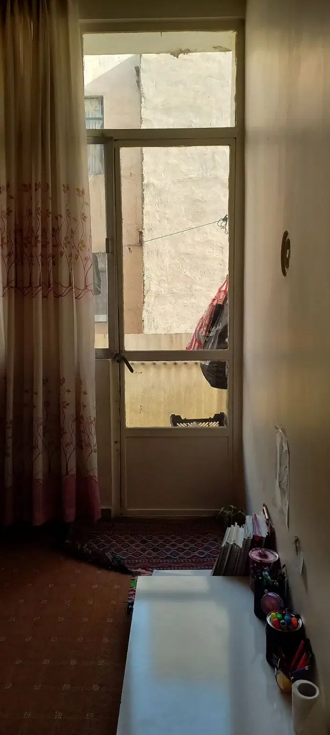 ۷۰ متری دو خوابه خیابان هاشمی