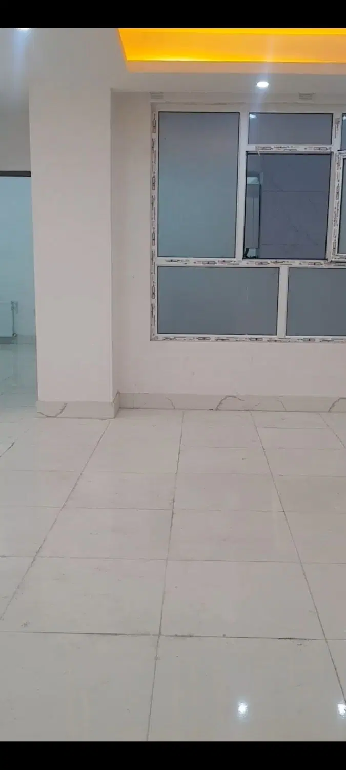آپارتمان نوساز ۱۰۰ متری