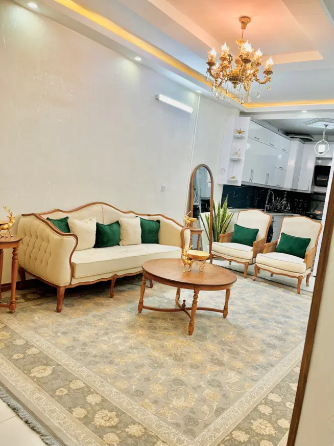 آپارتمان تک واحدی