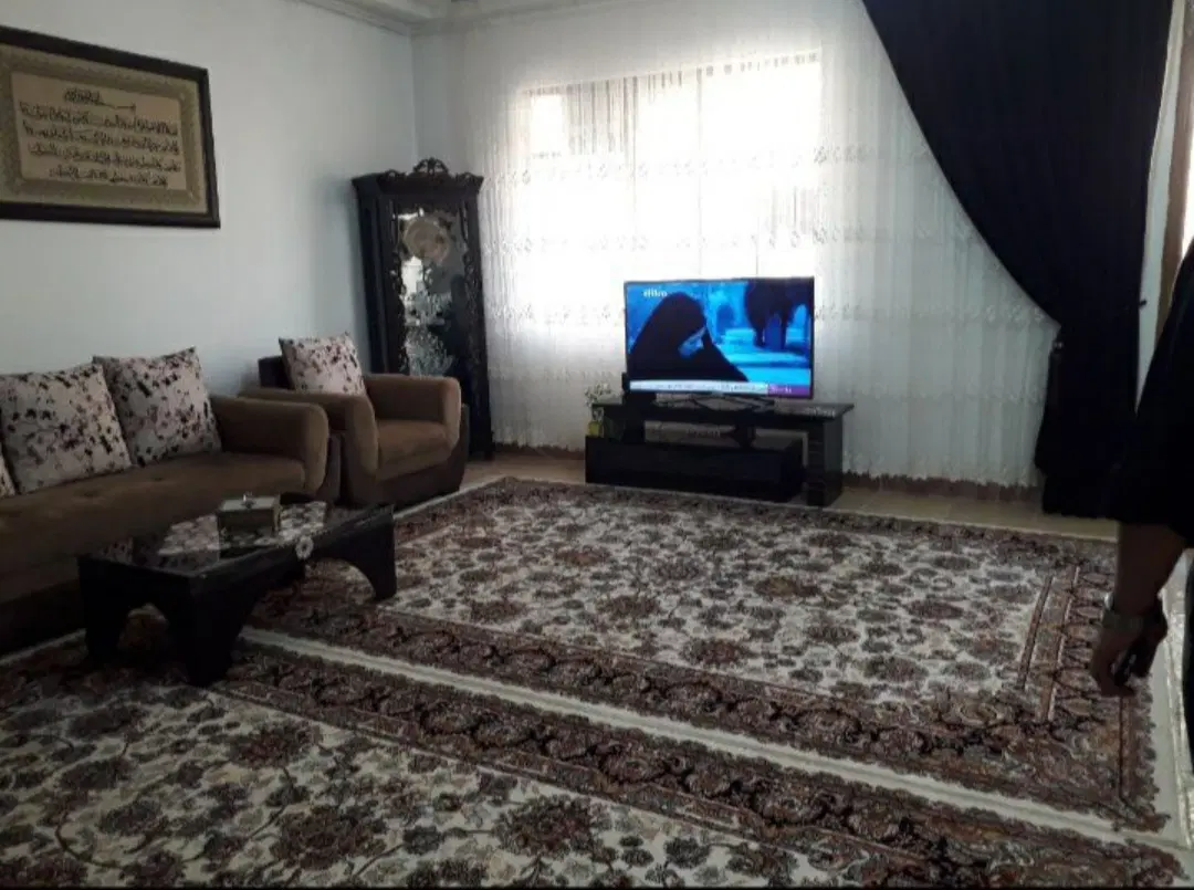 اپارتمان تنگه،ظفر۳