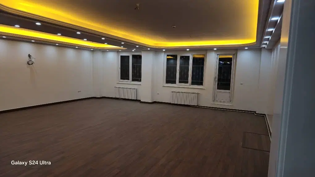 آپارتمان ۲۰۰ متری در منظریه