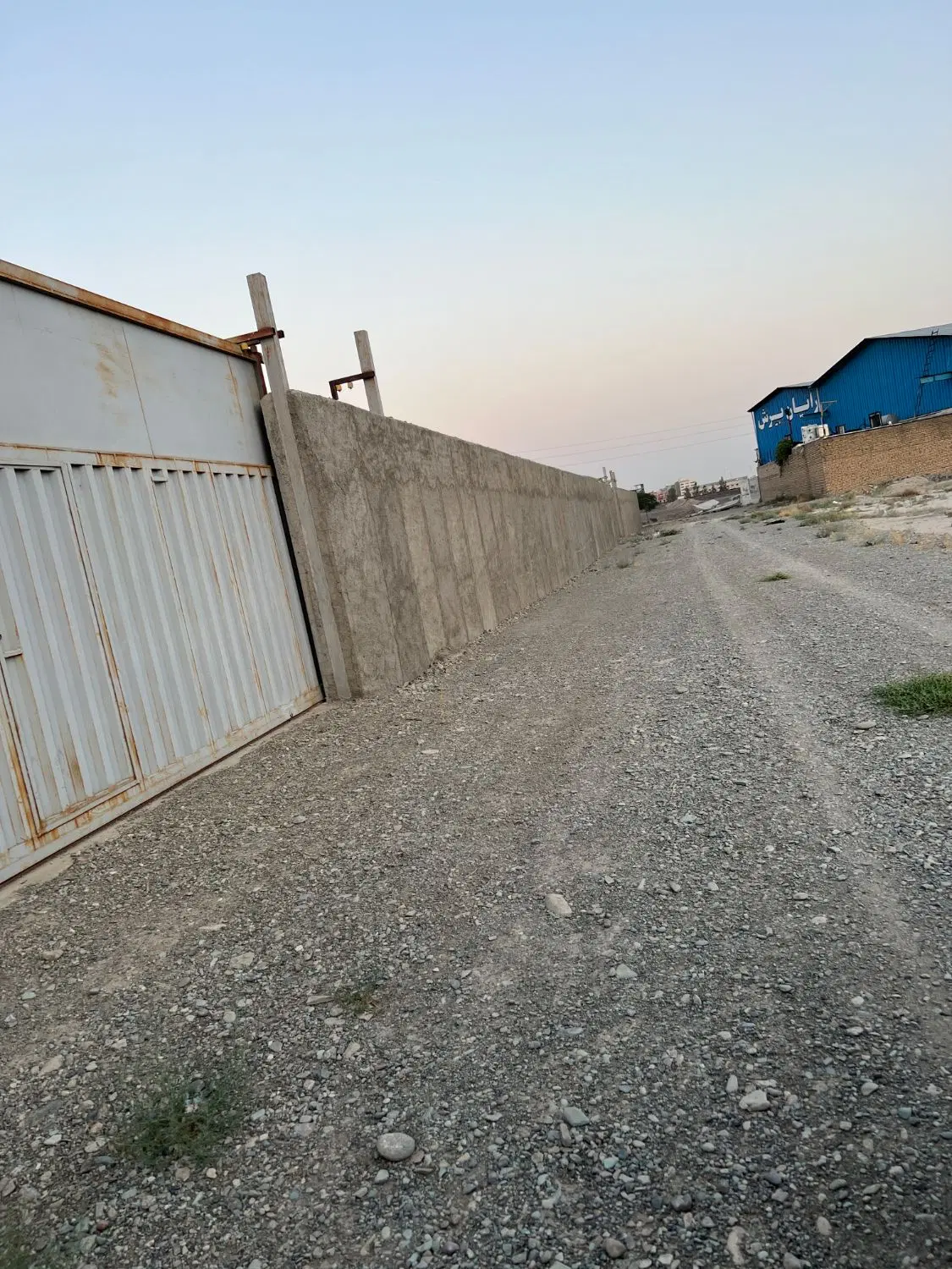 فروش چهاردیواری