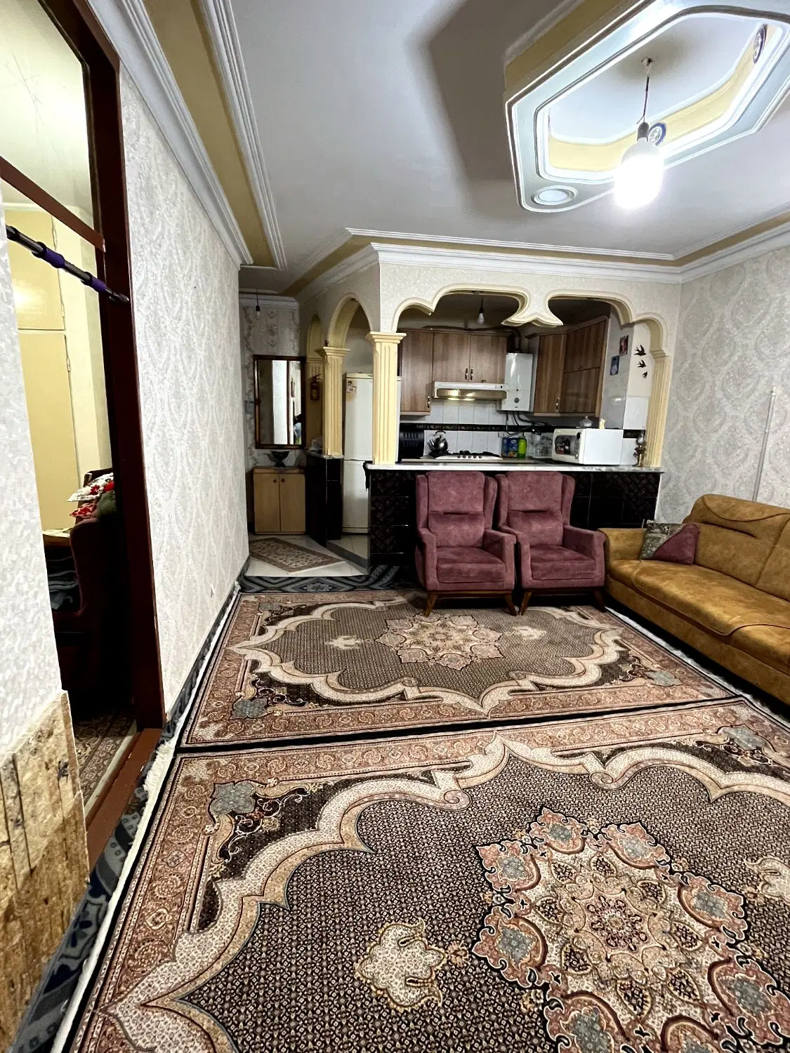50 متر فول الهیه، ایران زمین، انبیا