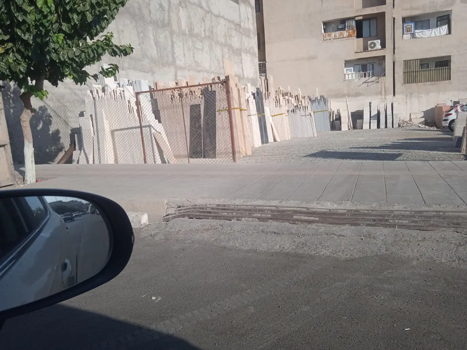 زمین تجاری اداری