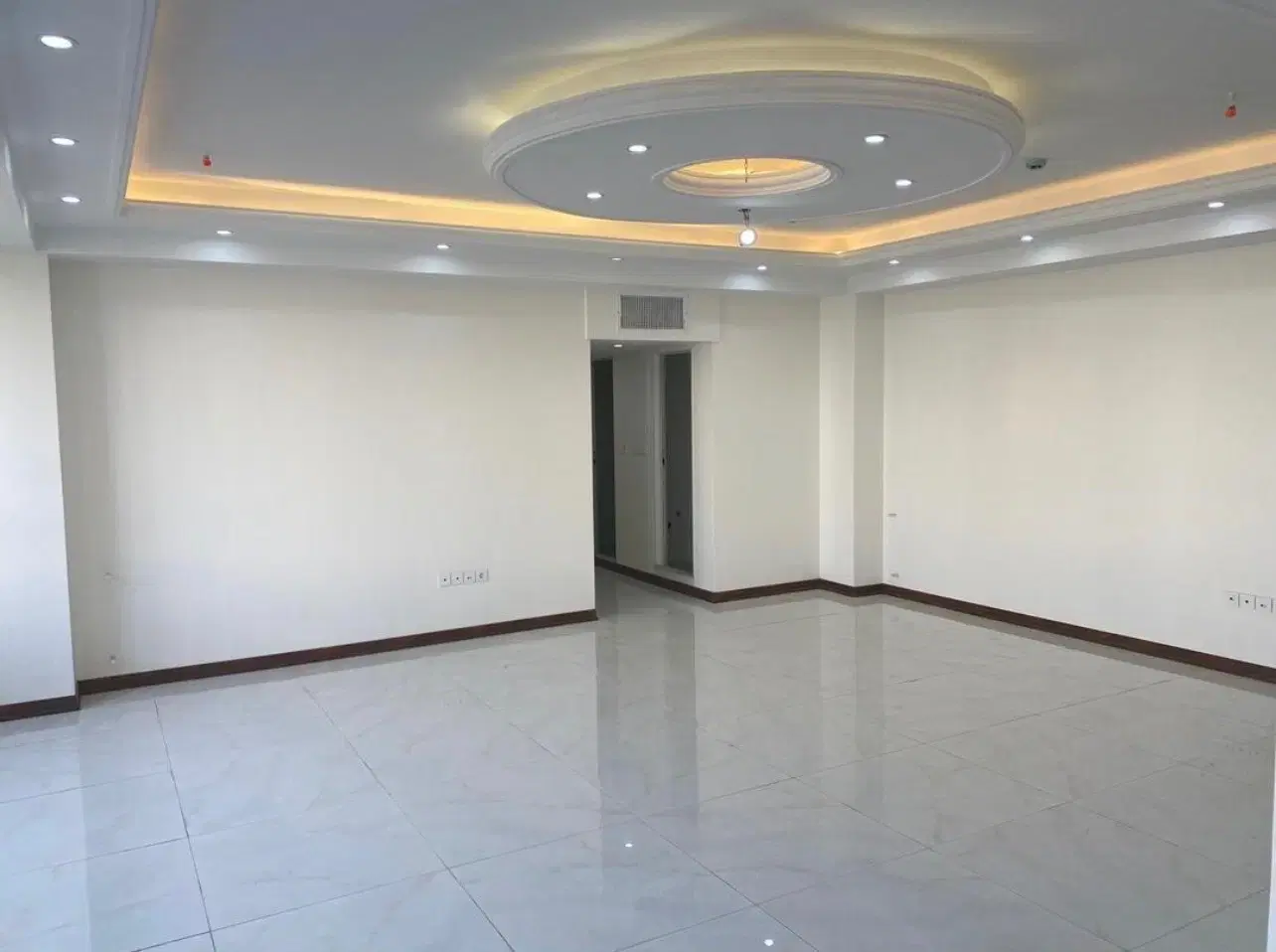 ۱۰۵ متر _ فول امکانات زیباشهر_ مجتمع فولاد