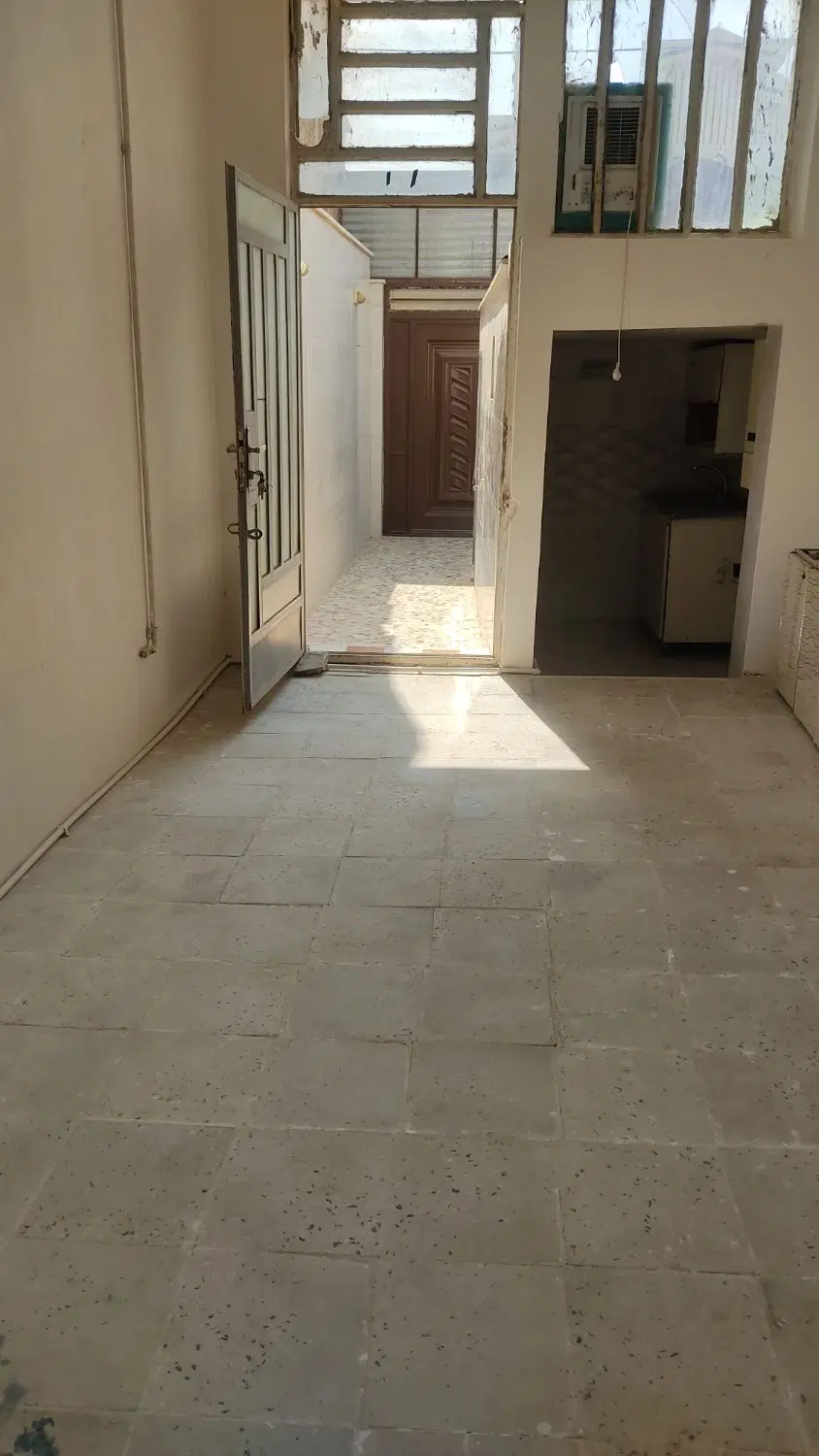 خانه اجاره ای دره گرم
