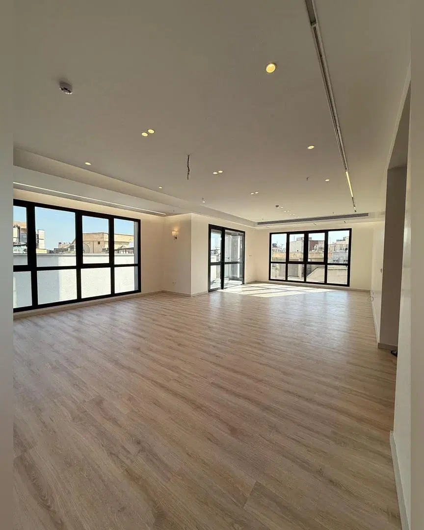 تاپ لوکیشن پاسداران_دروس mika panamera_مدرن_325متر