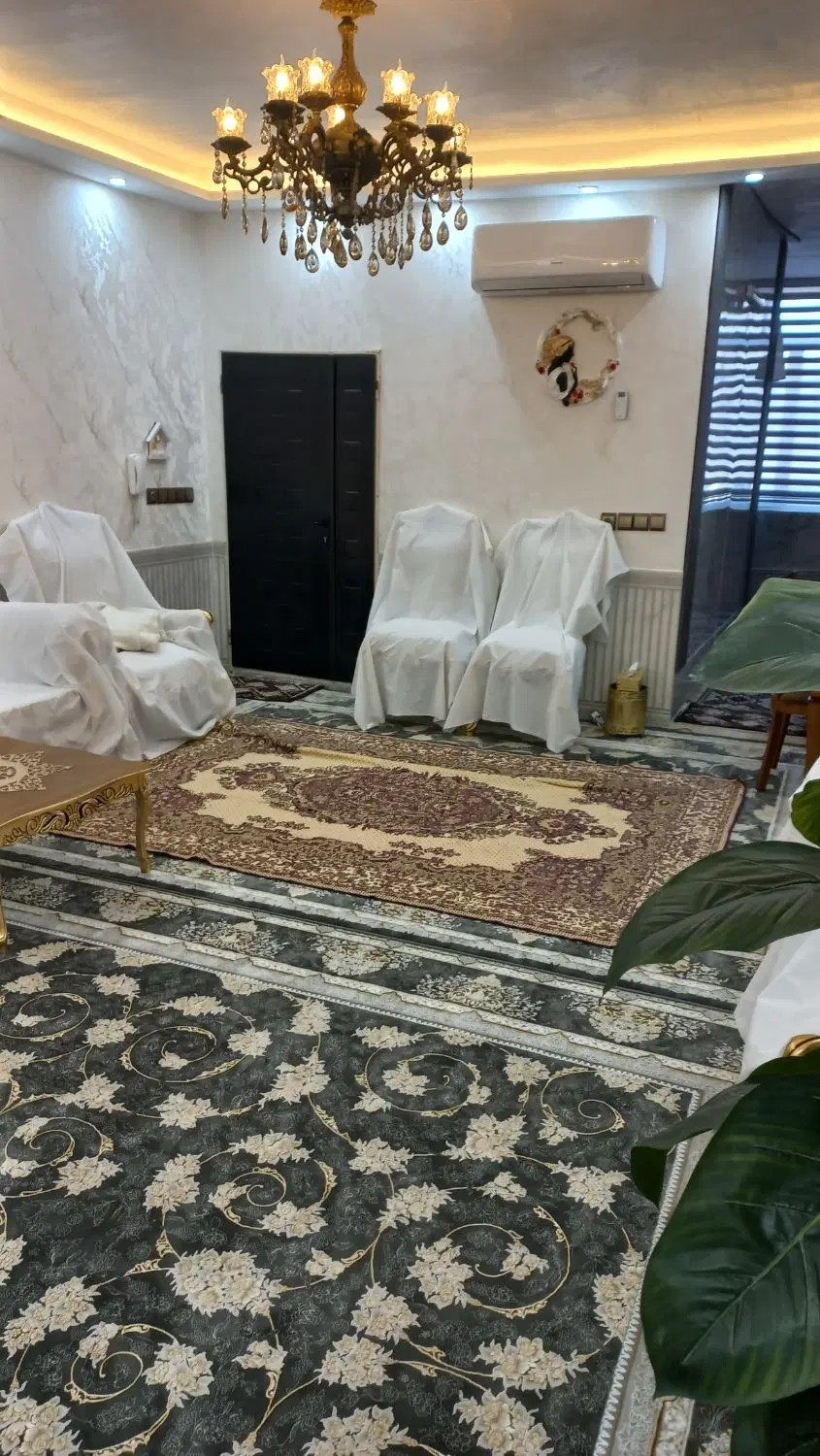 منزل ویلایی سه طبقه 70متری