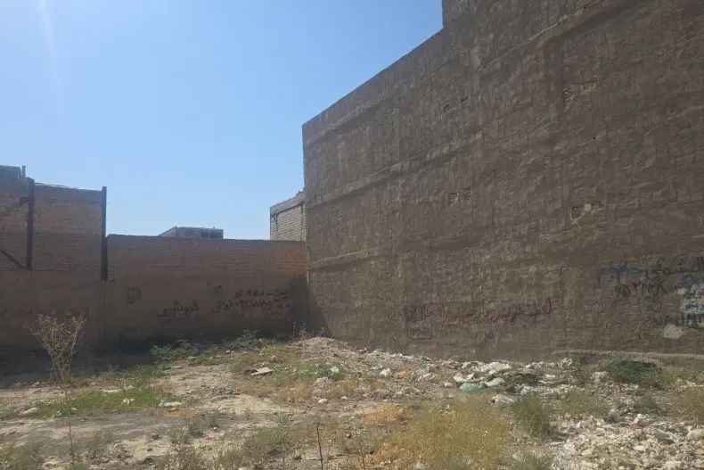 زمین ۱۶۳ متر باسند ۶ دانگ