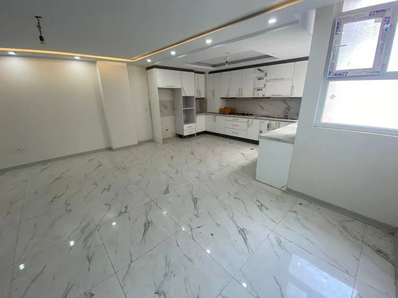 آپارتمان ۶۵ متری دو خواب