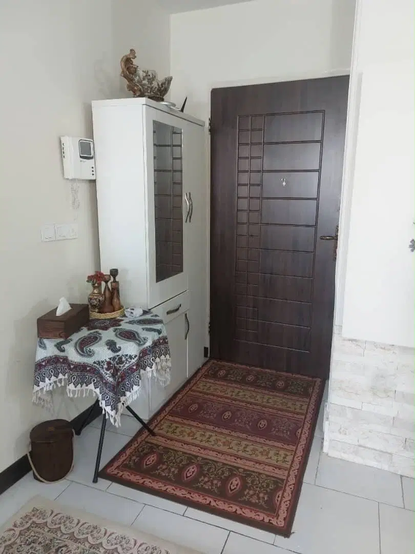 آپارتمان ۹۰ متری