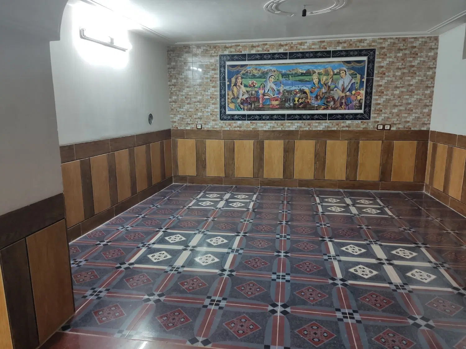 منزل ویلایی دوطبقه ۳۰۰متر زیربنا