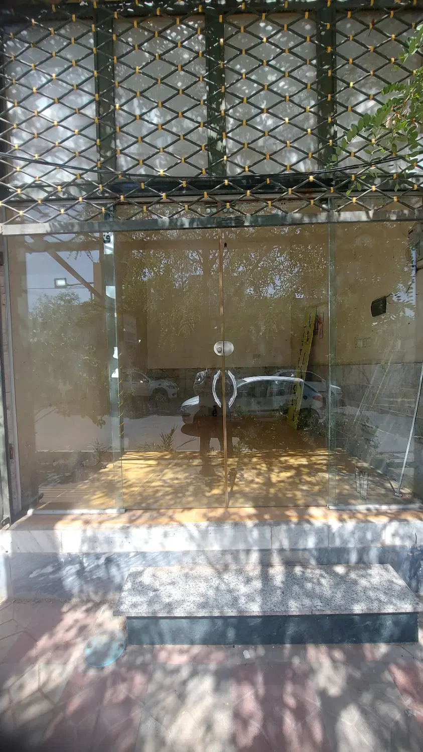 مغازه ۱۵متری خیابان نبوت