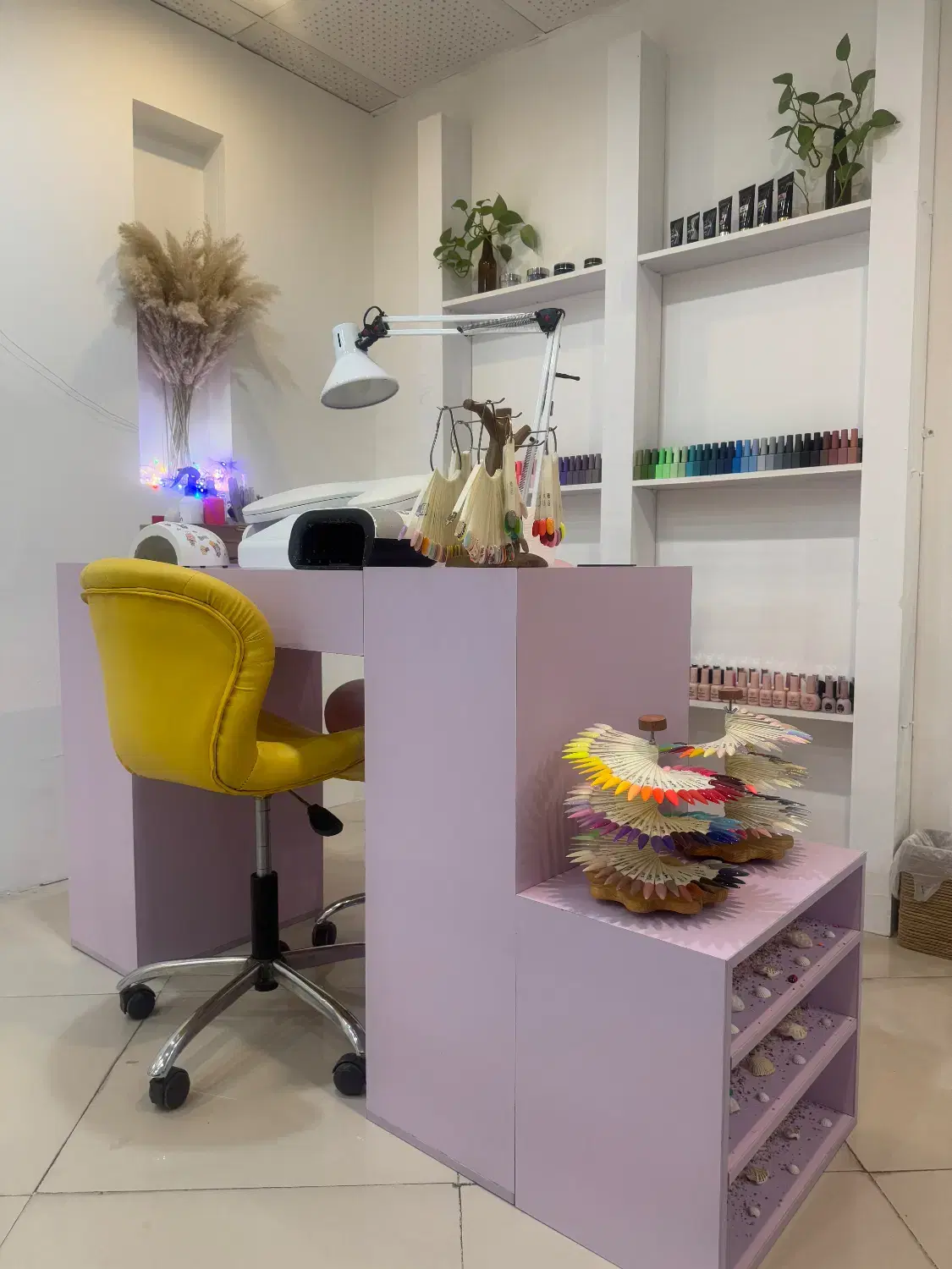کرایه تخت فشیال