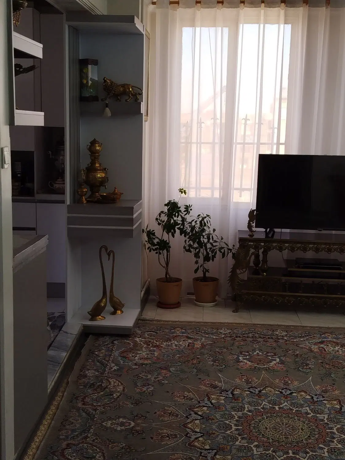 آپارتمان۷۲متری بهاره غربی سازه بتنی