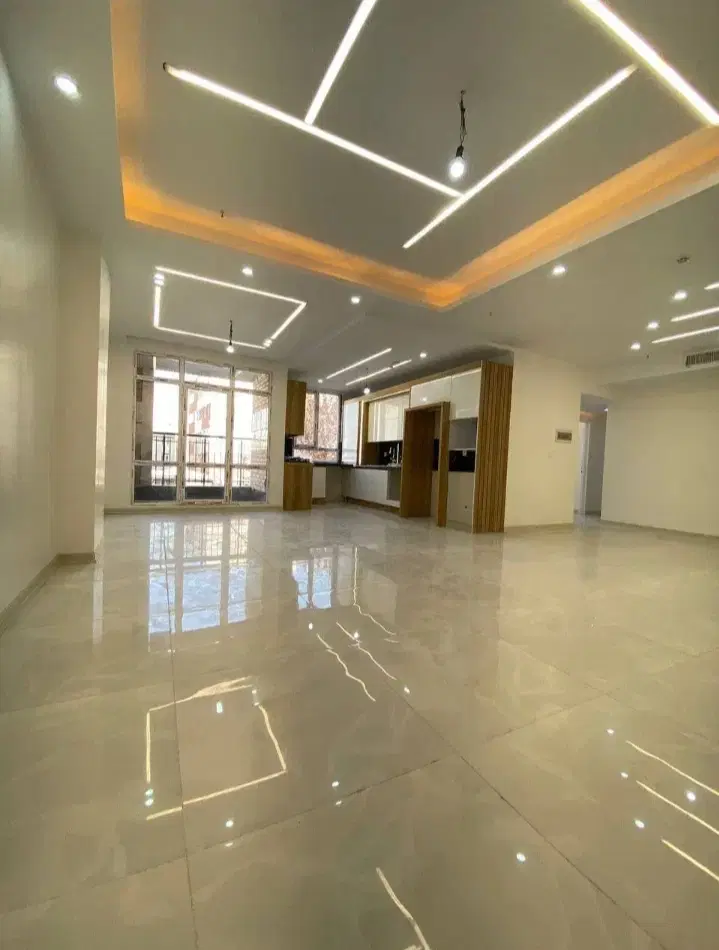 ۱۰۰ متری _نوساز_فول امکانات