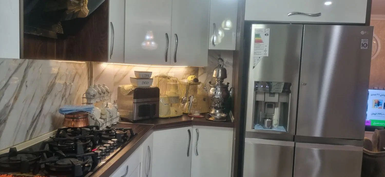 خانه بسیار دلباز و بازسازی شده، رو به نما