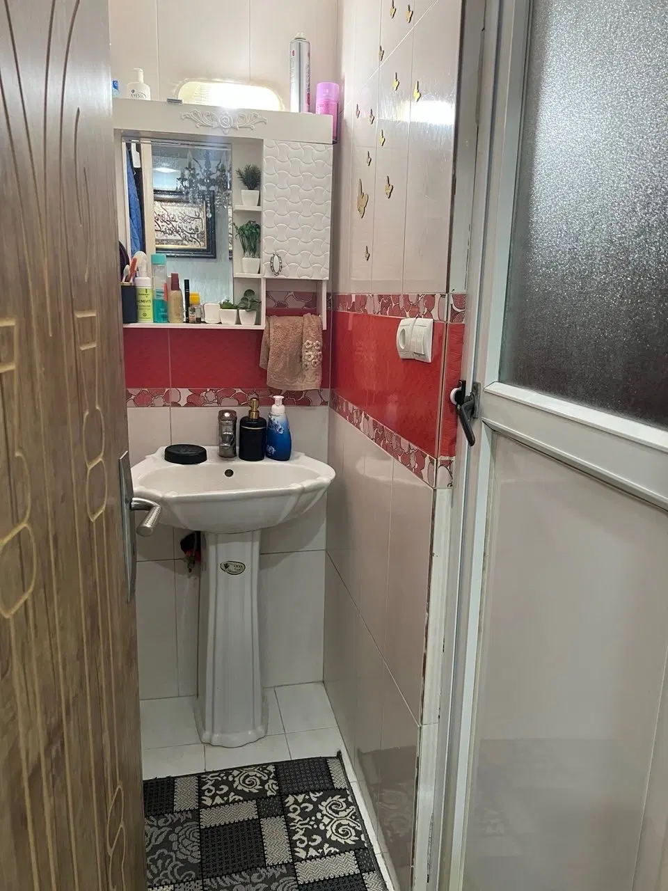رهن کامل آپارتمان دنج و خوش نقشه