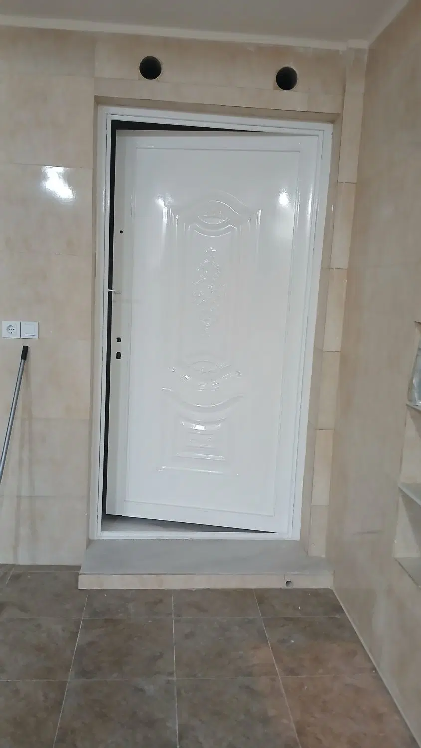 فروش خانه طبقه بالا عرض ۵