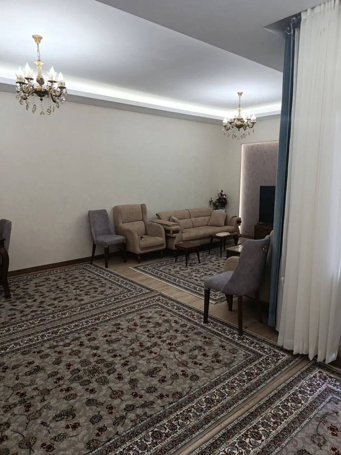 فروش خانه ویلایی ولیعصر شمالی ۳