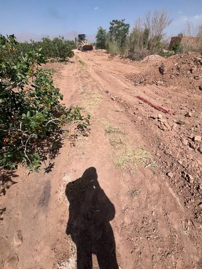 ۱۰۰ قصب کشاورزی دارای آب. هفت باغ علوی