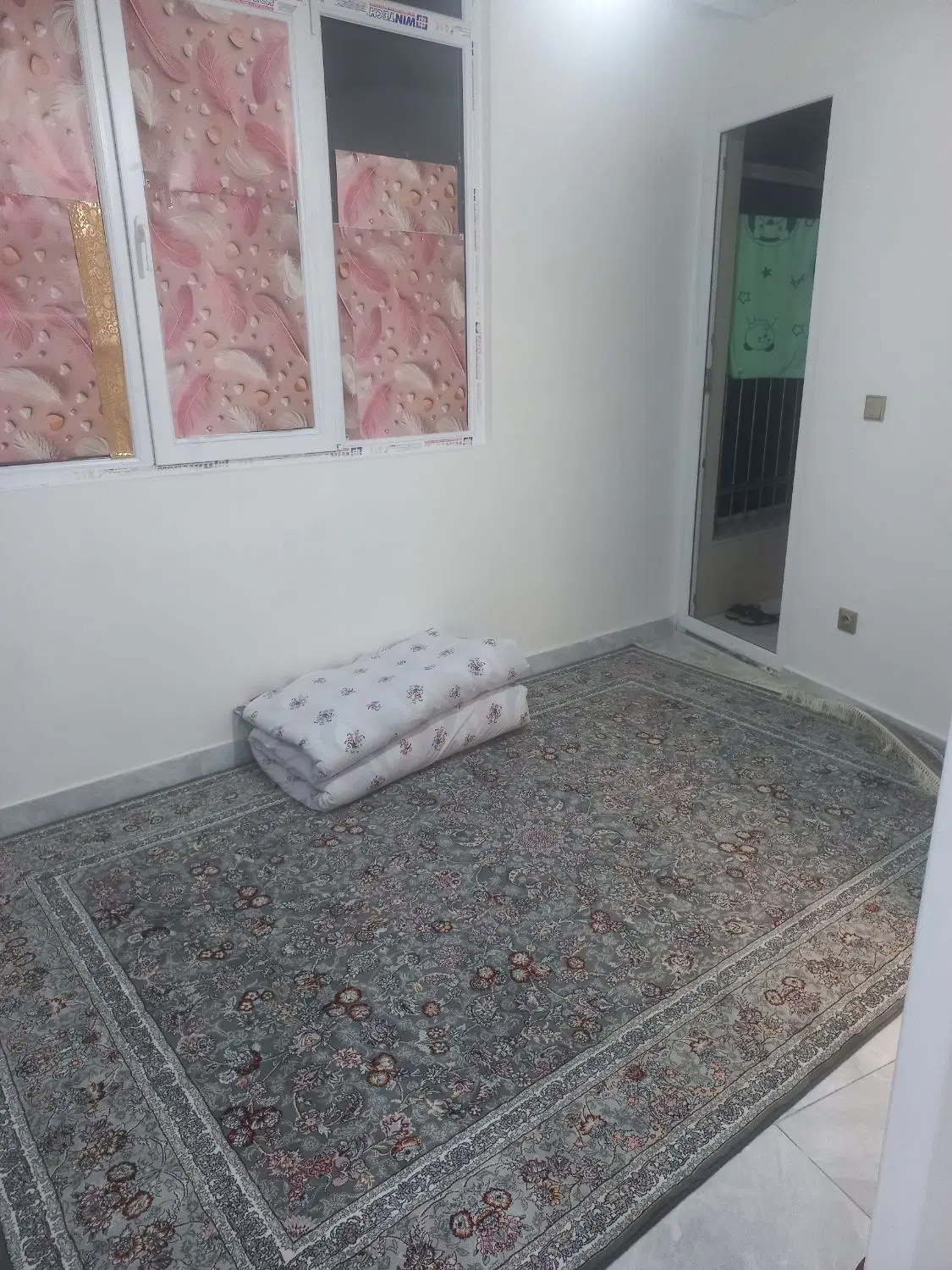 رهن و اجاره ۲۰۰میلیون ودیعه اجاره ماهی ۲۸میلیون