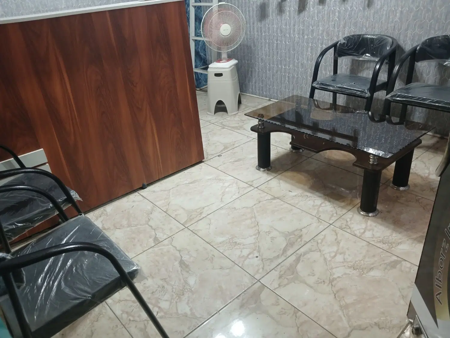 اجاره مغازه 15 متری