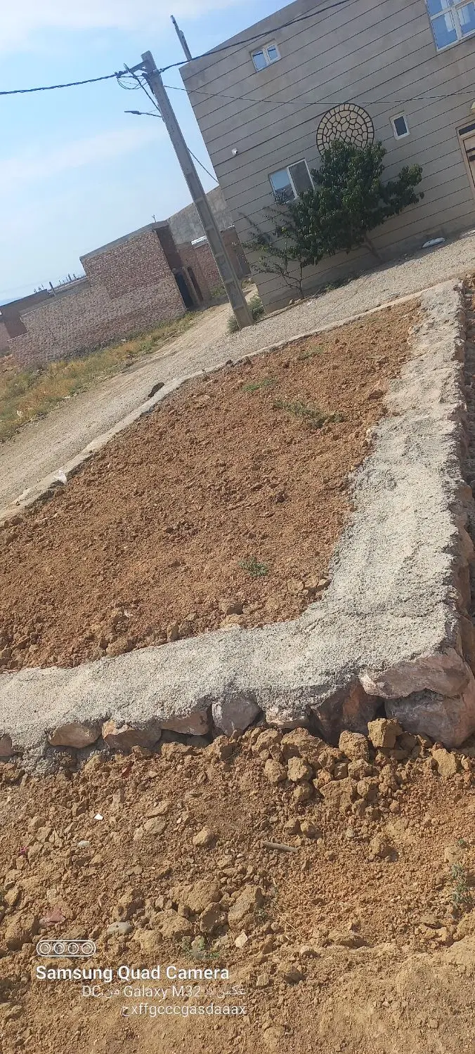 ۷۴متر زمین