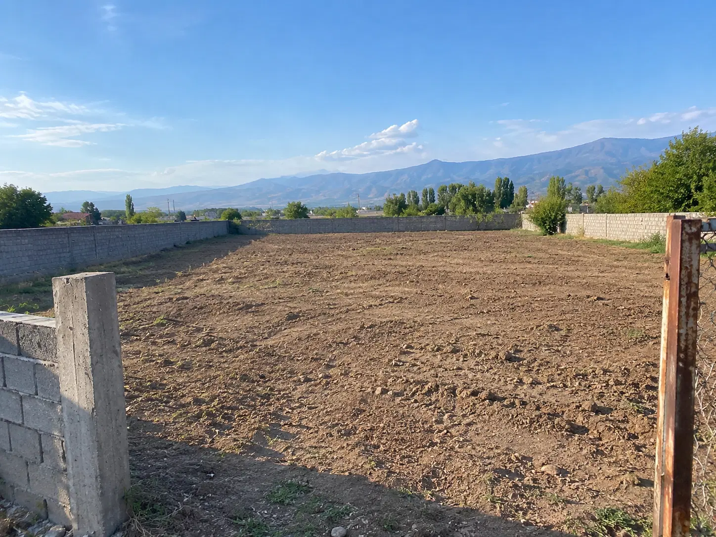 ۵۰۰ متر زمبن باغی _خوش قیمت .ساخت باغ شخصی