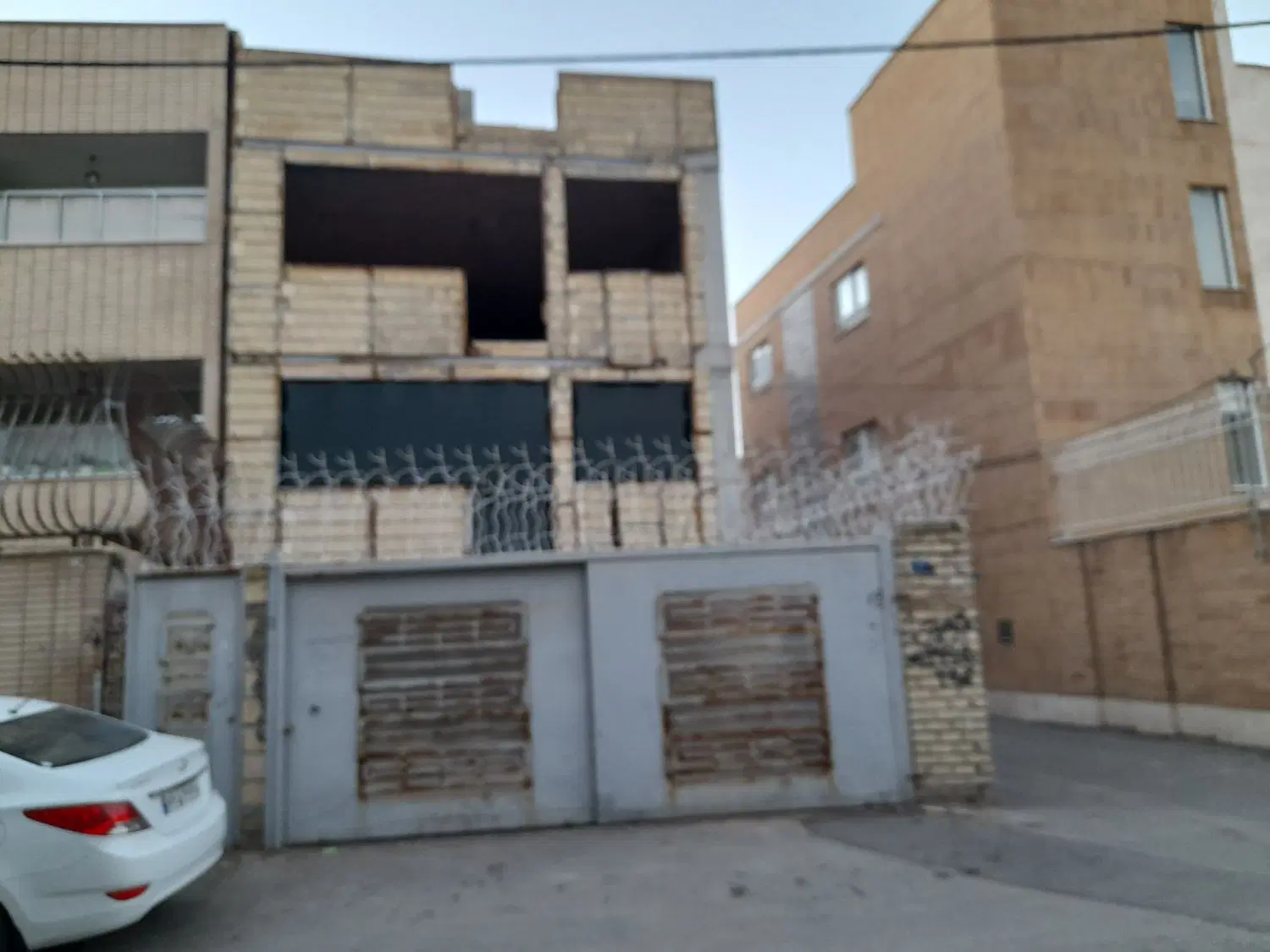پیش فروش  واحد مسکونی  کاوه