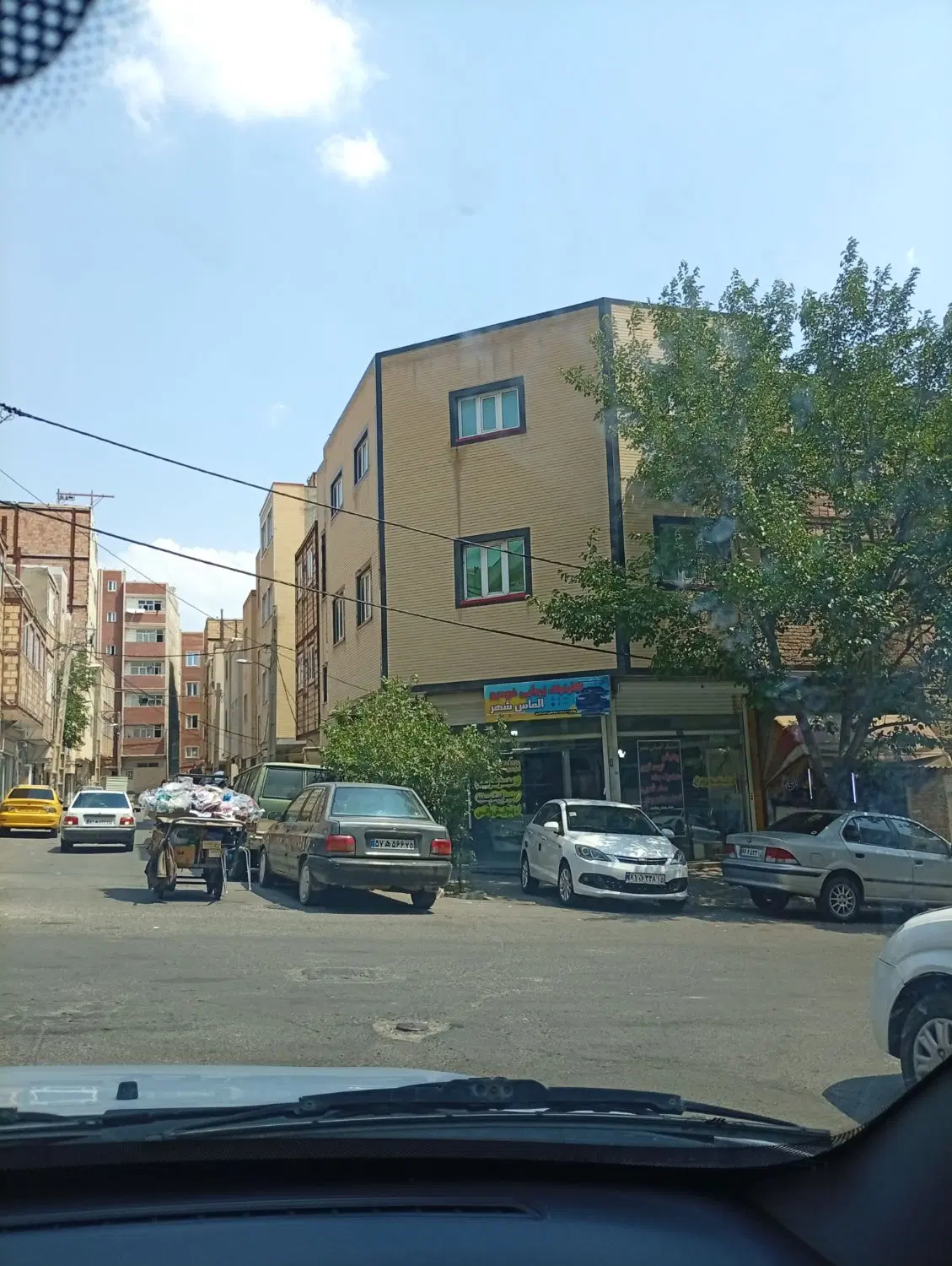 آپارتمان عباسی