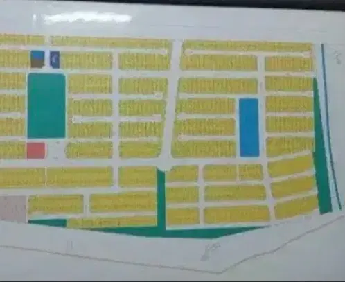 زمین فرهنگیان
