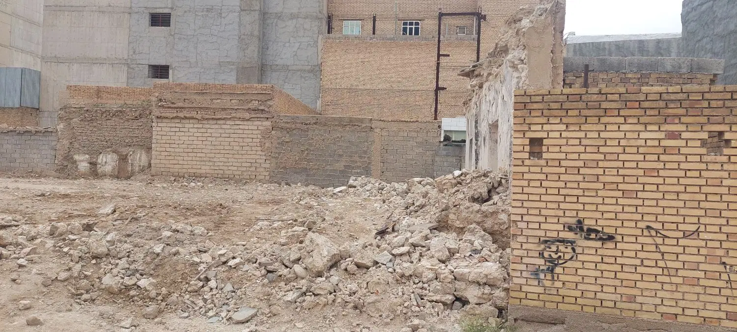 زمین مسکونی ۲۲۰متر
