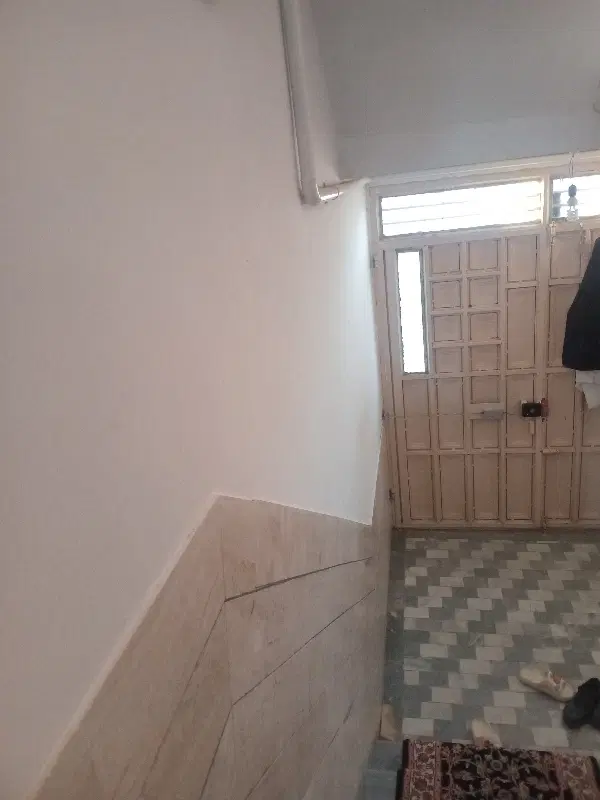 مغازه ی اجاره ای