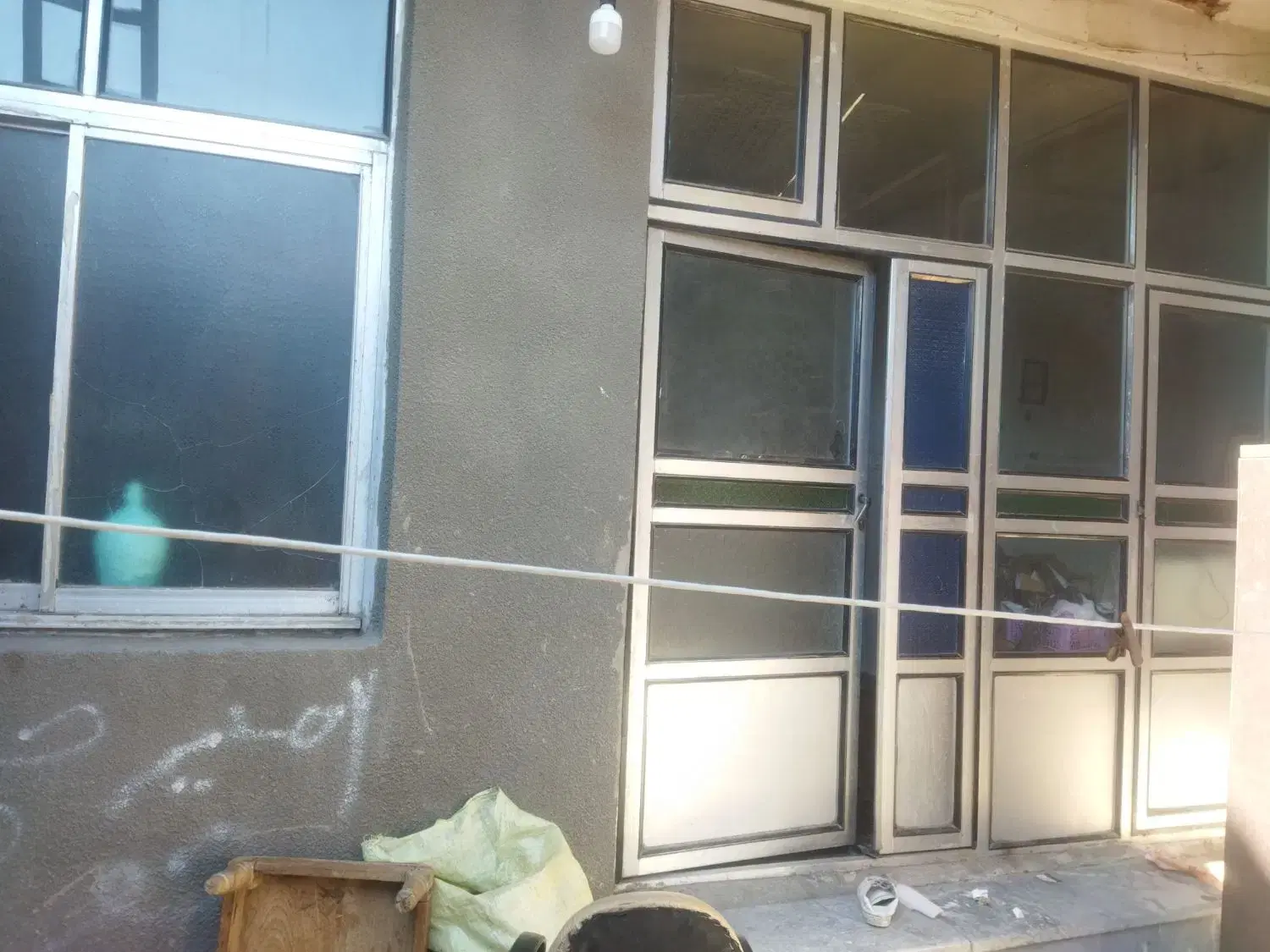 خانه ویلایی ومغازه بابحر11متر115متری