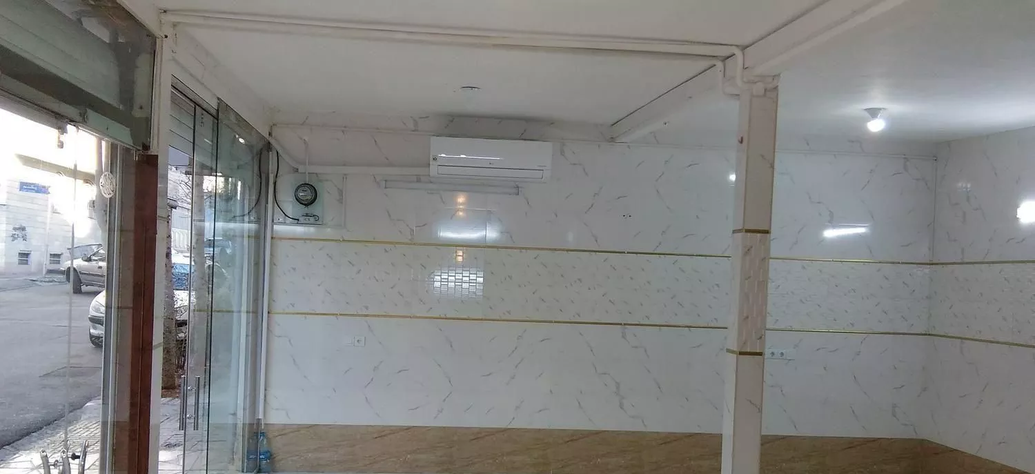 2 باب تجاری و 2 واحد مسکونی یکجا فروش یا اجاره