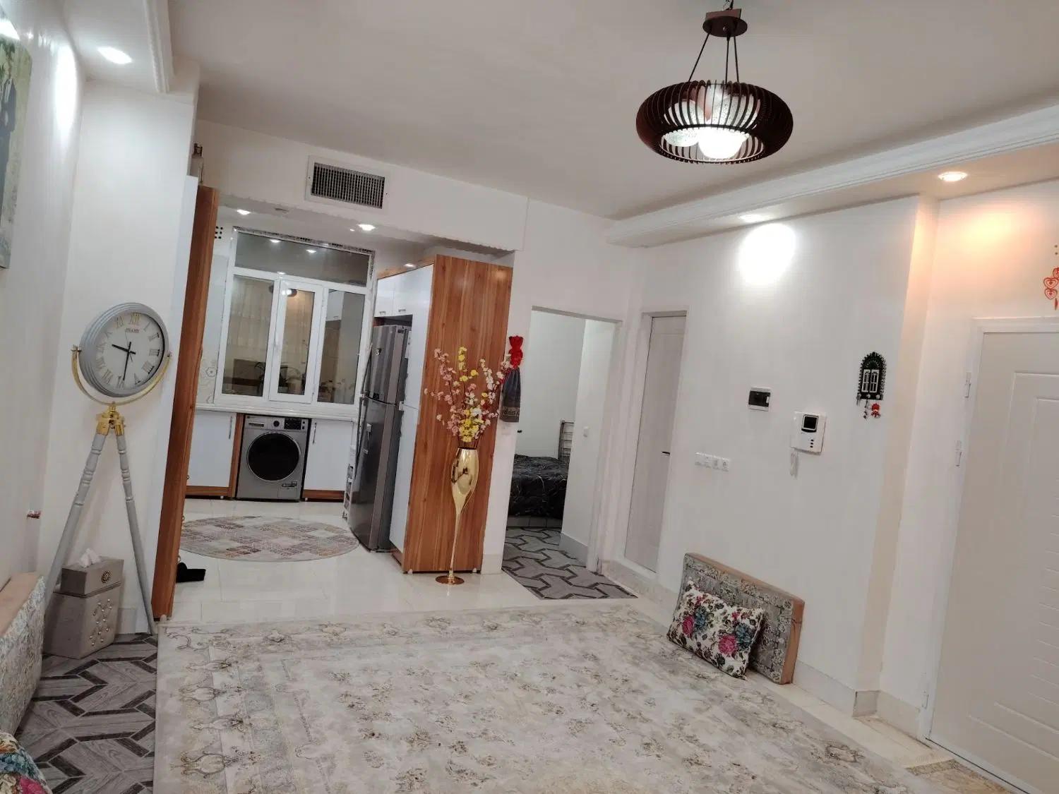 همکف 65متری فلکه حافظ غرویان6