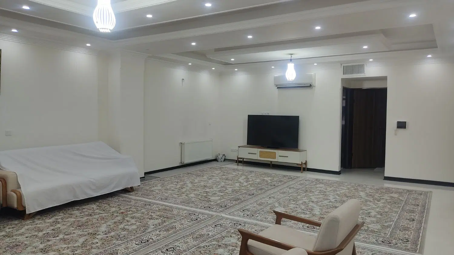 آپارتمان_۱۴۰ متری_پارک بانوان_سند تک برگ