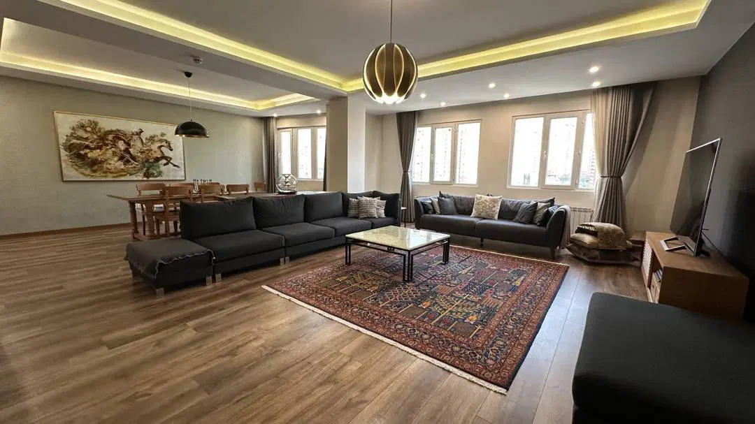 ۱۱۸ متر_۳خوابه_میدان دریاچه_جنوبی