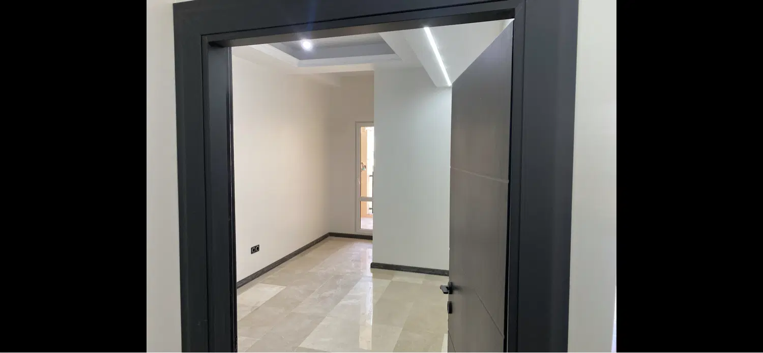 ۹۸ متر  دوخوابه فول امکانات ملکلو